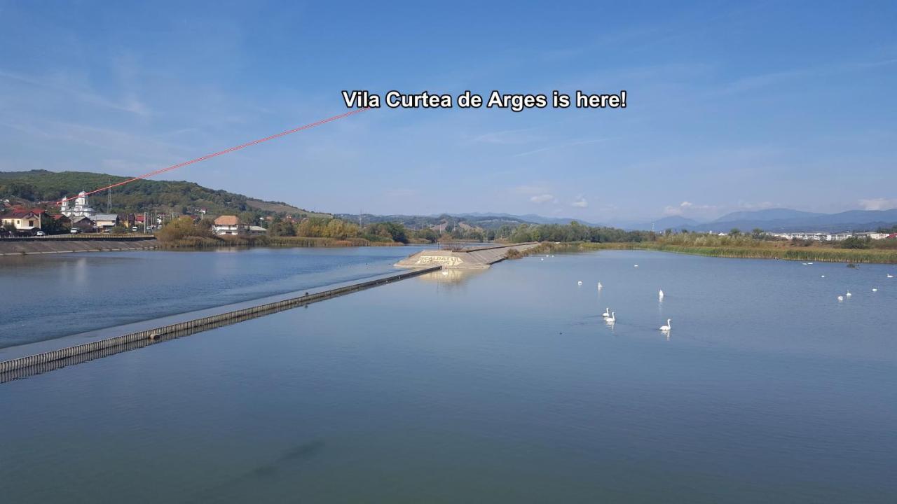 Vila Curtea De Arges Luaran gambar